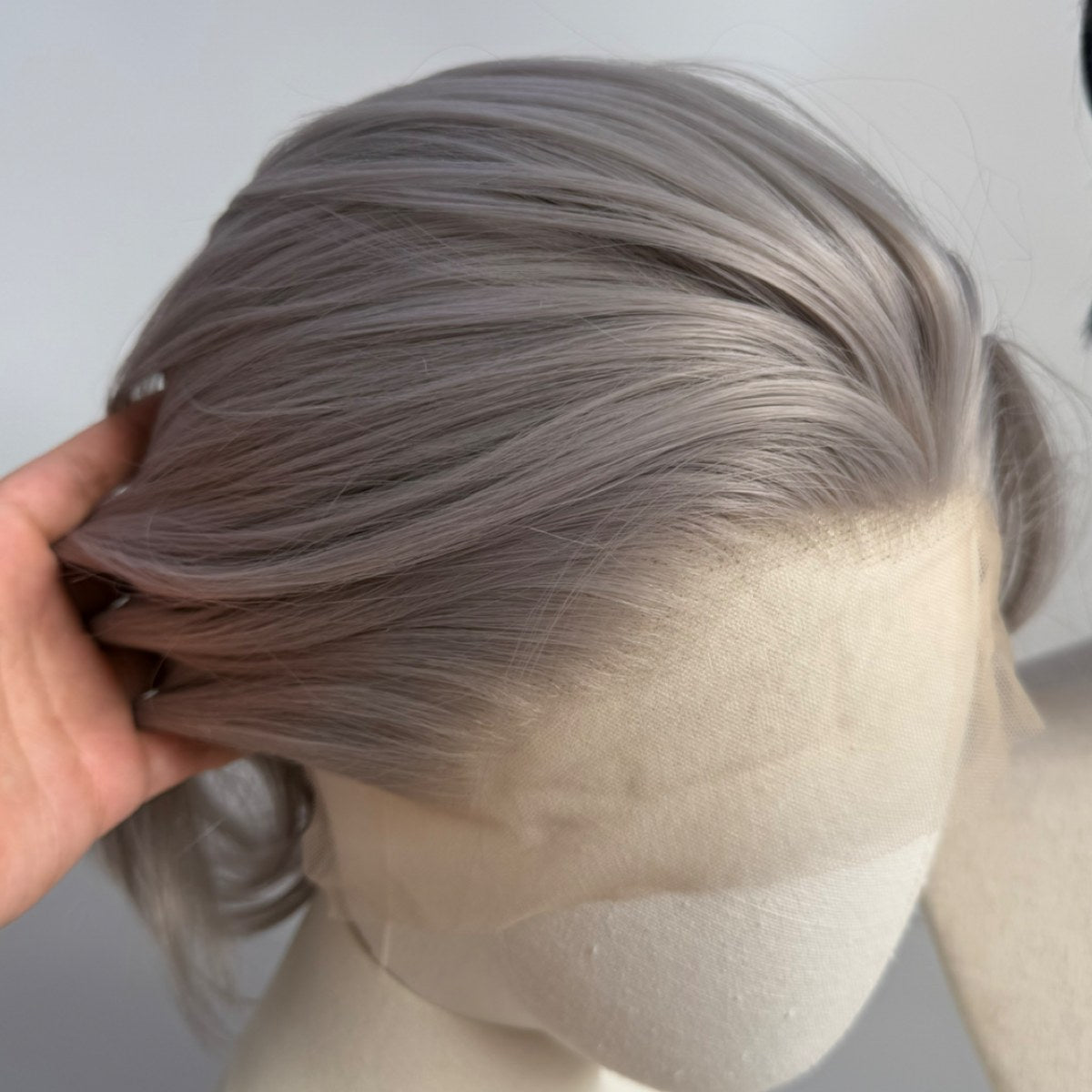 Hand-Tied 13x4 Lace Front Wig Short Hair - Heat Resistant Synthetic Fiber for Cosplay - Multiple Colors