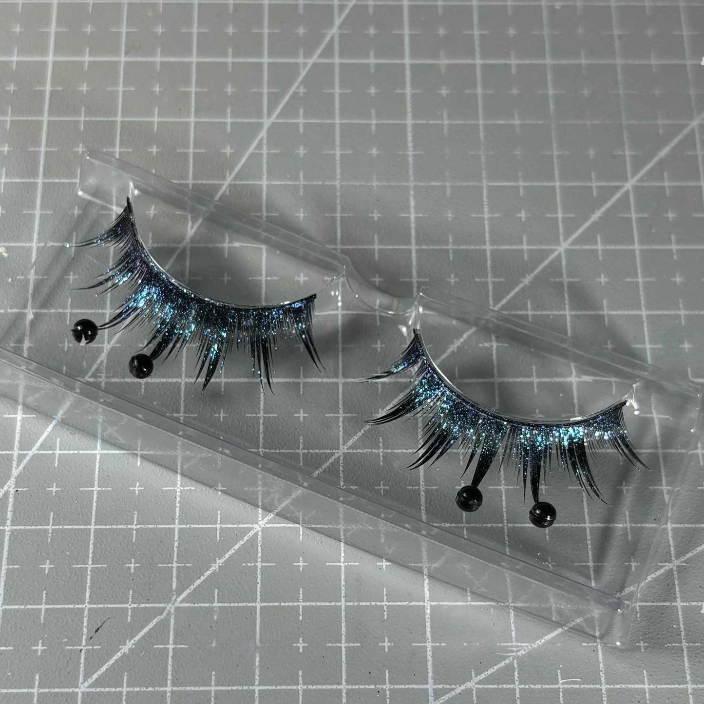 Genshin Impact Furina de Fontaine Cosplay Eyelashes | Hydro Archon Drama Queen Style